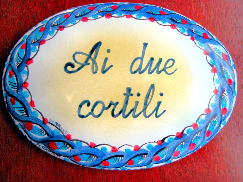 Ai Due Cortili Lägenhet Trapani Rum bild