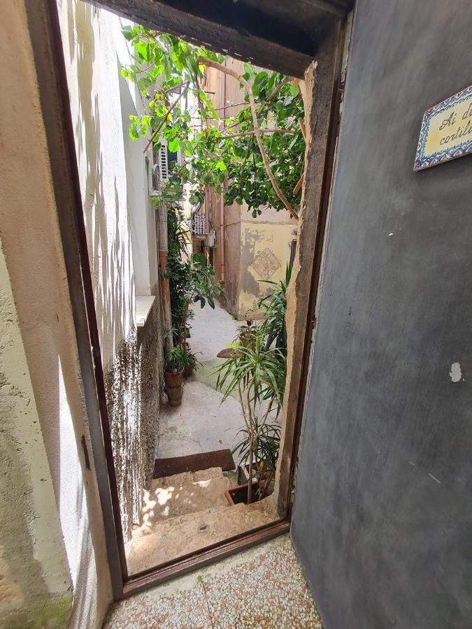 Ai Due Cortili Lägenhet Trapani Exteriör bild