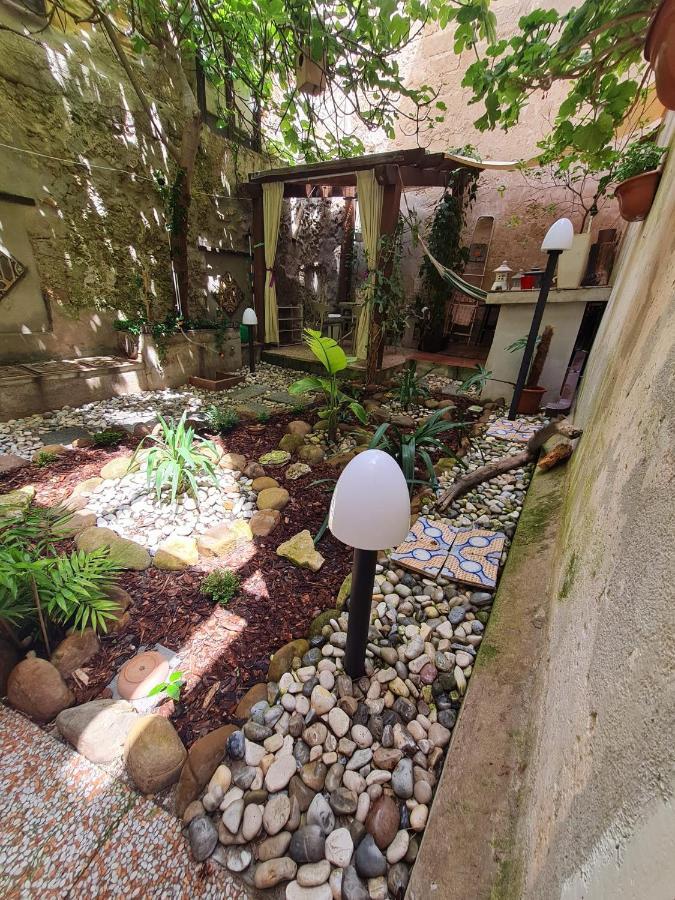 Ai Due Cortili Lägenhet Trapani Exteriör bild