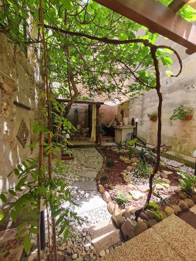 Ai Due Cortili Lägenhet Trapani Exteriör bild