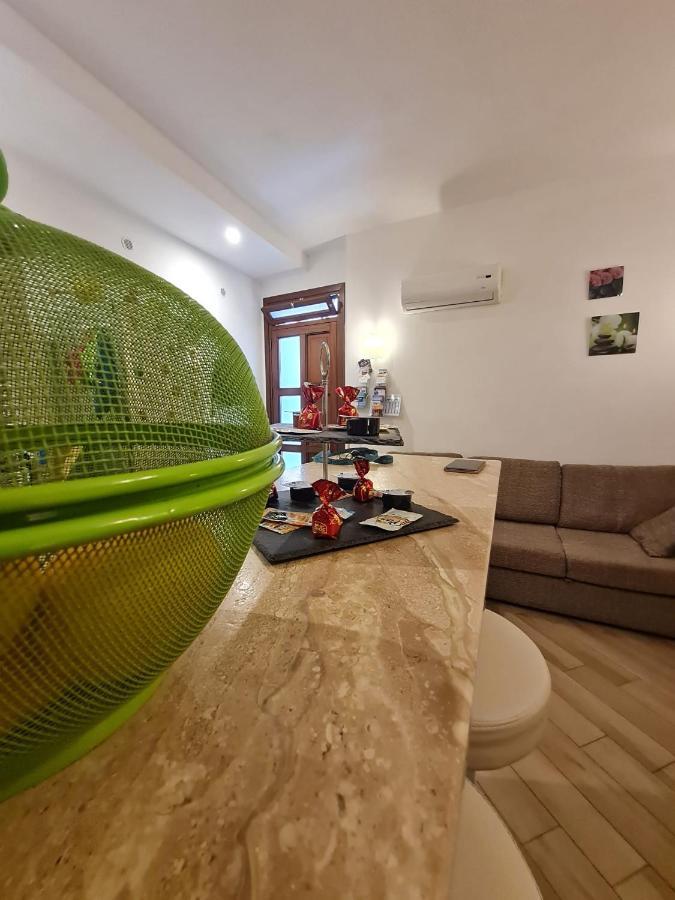 Ai Due Cortili Lägenhet Trapani Exteriör bild